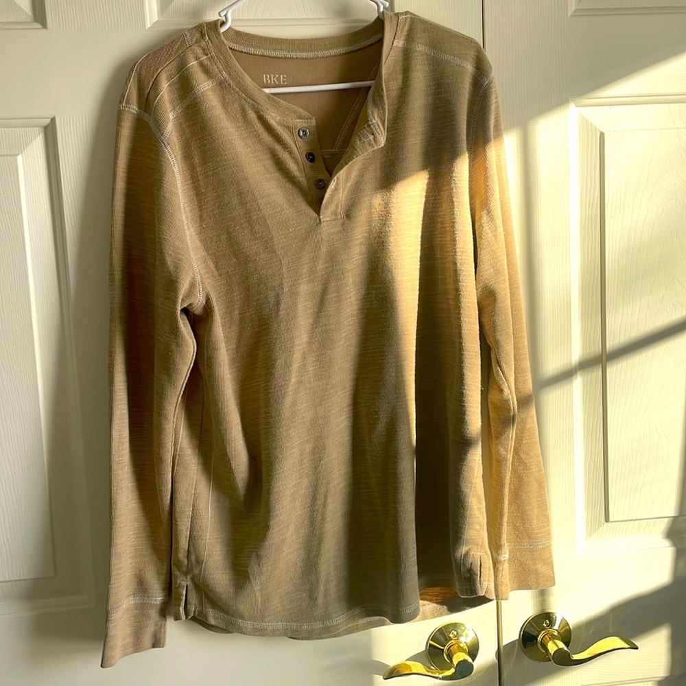 Long sleeve